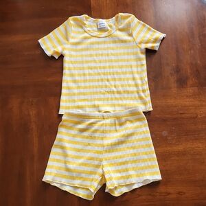 Toddler Girl Yellow and White Striped Matching Set Top and Shorts - Size 18-24M